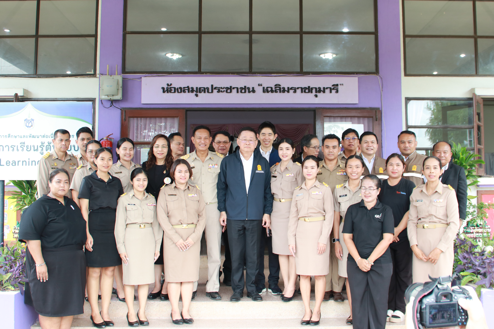 ศธจ.นครราชสีมา ร่วมให้การต้อนรับ นายประเสริฐ จันทรรวงทอง รมว.ศธ. ในโอกาสลงพื้นที่อำเภอปากช่อง